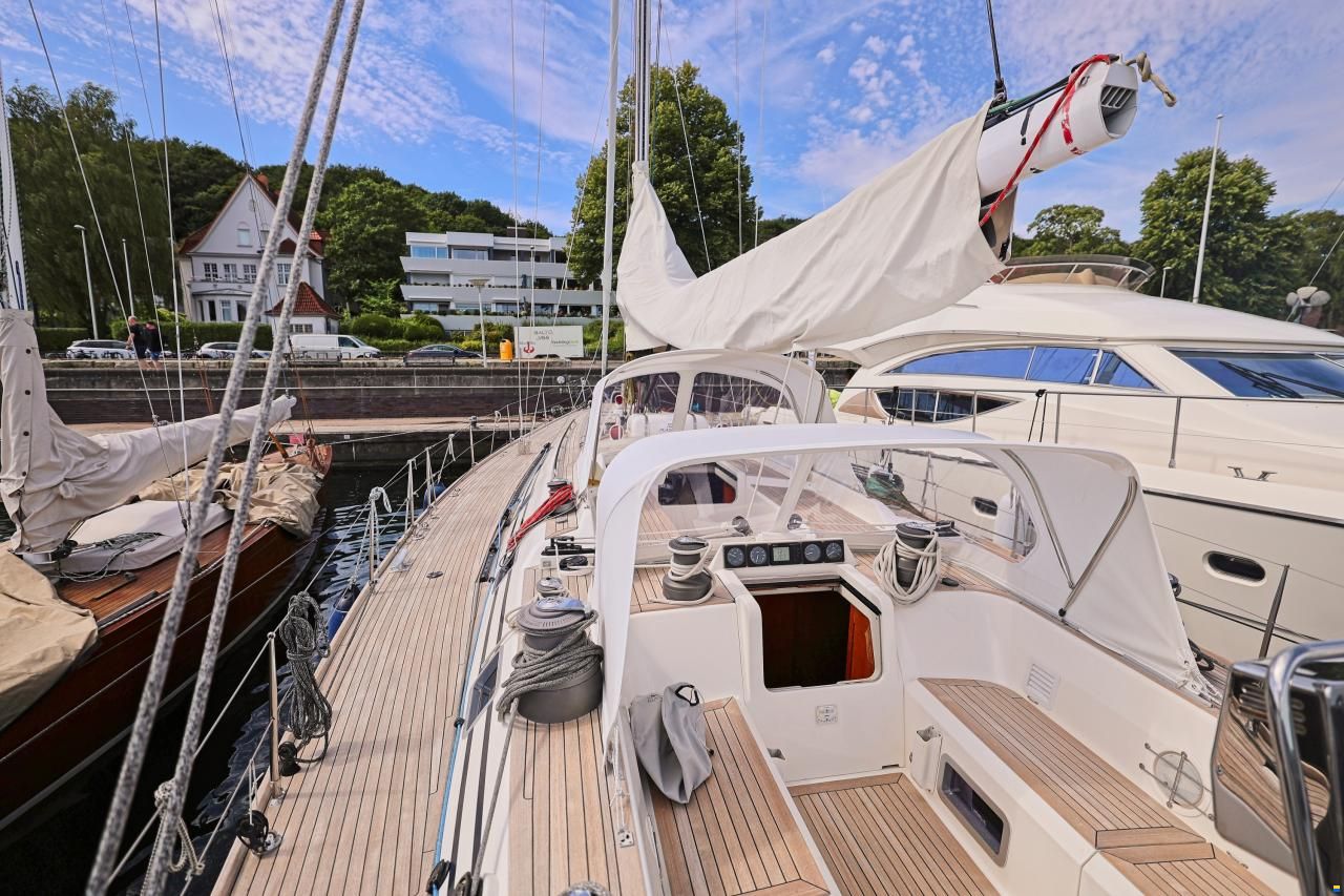 Nautors Swan 56