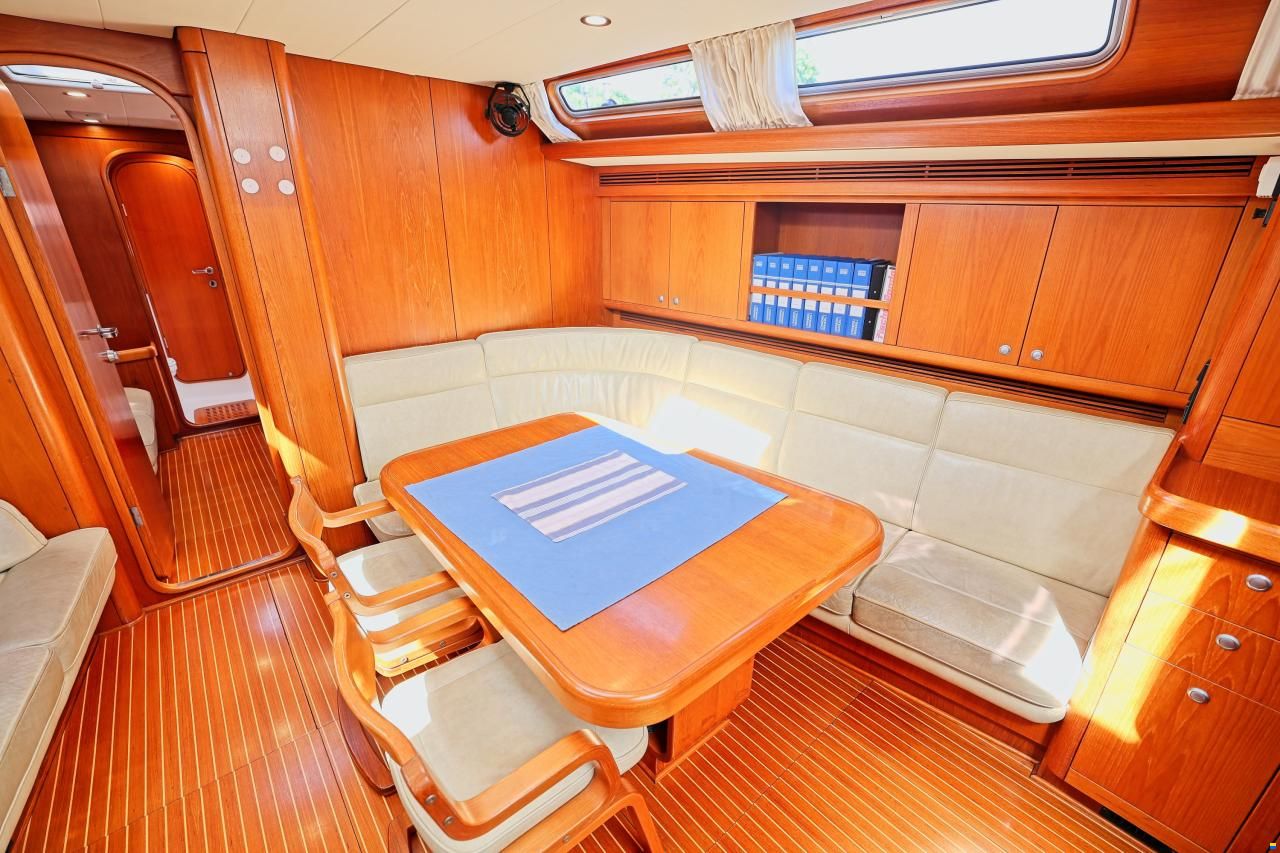 Nautors Swan 56