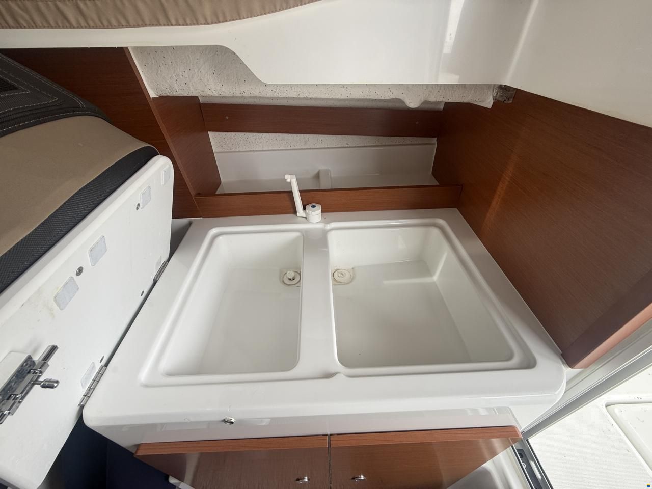 Jeanneau Merry Fisher 605