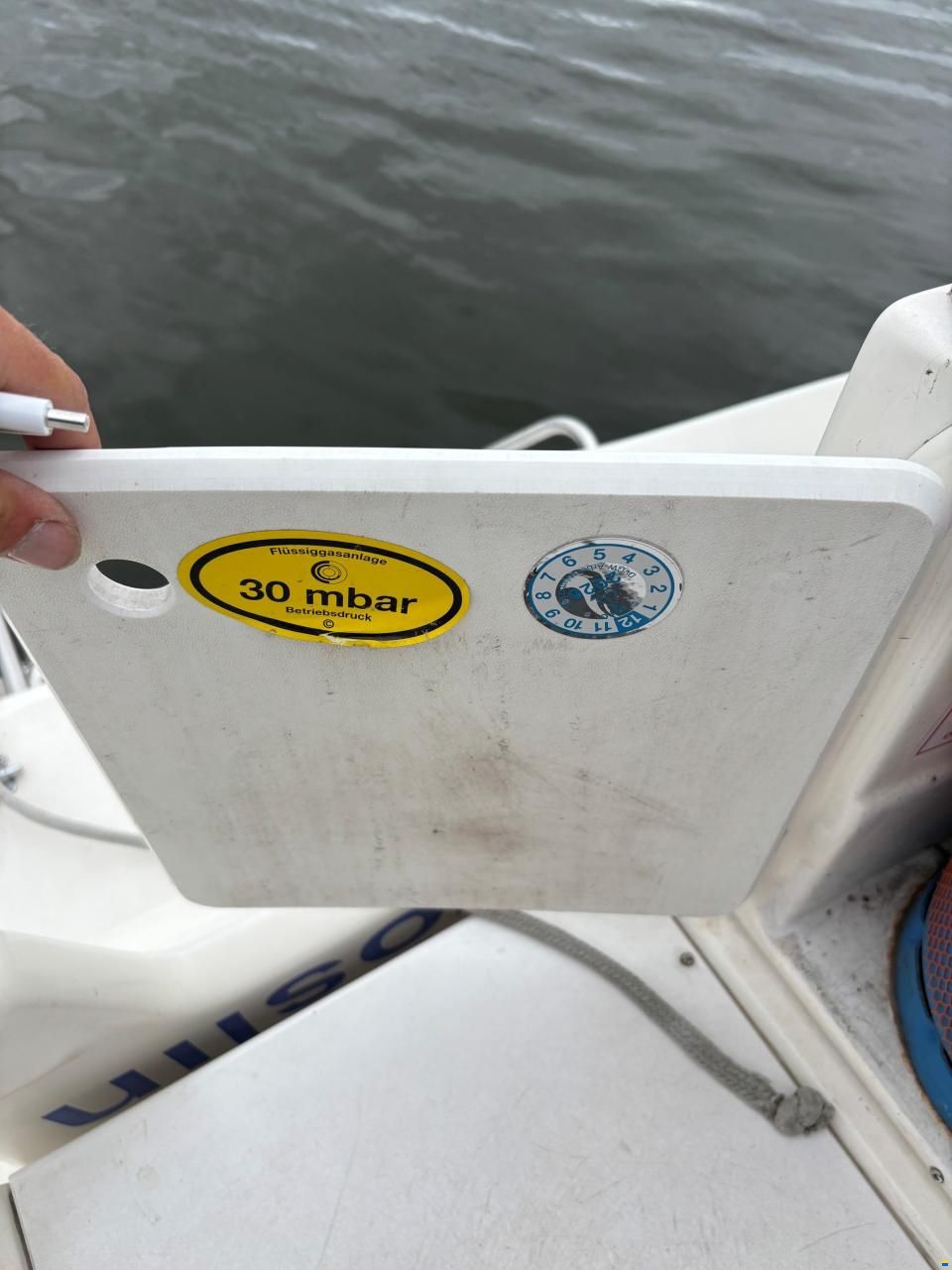 Bavaria 37