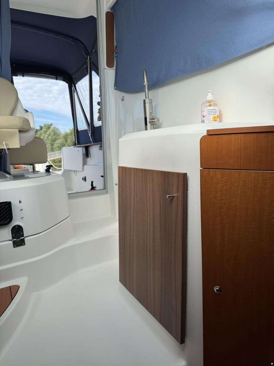 Beneteau Antares 7