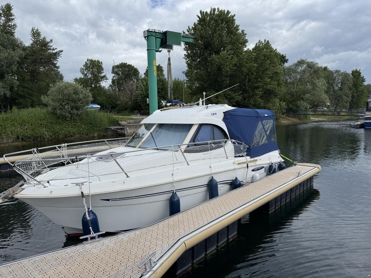 Beneteau Antares 7