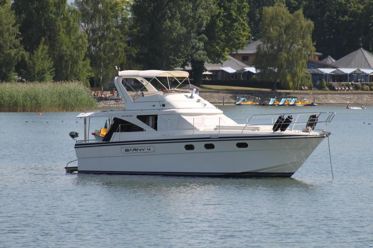 Princess 35