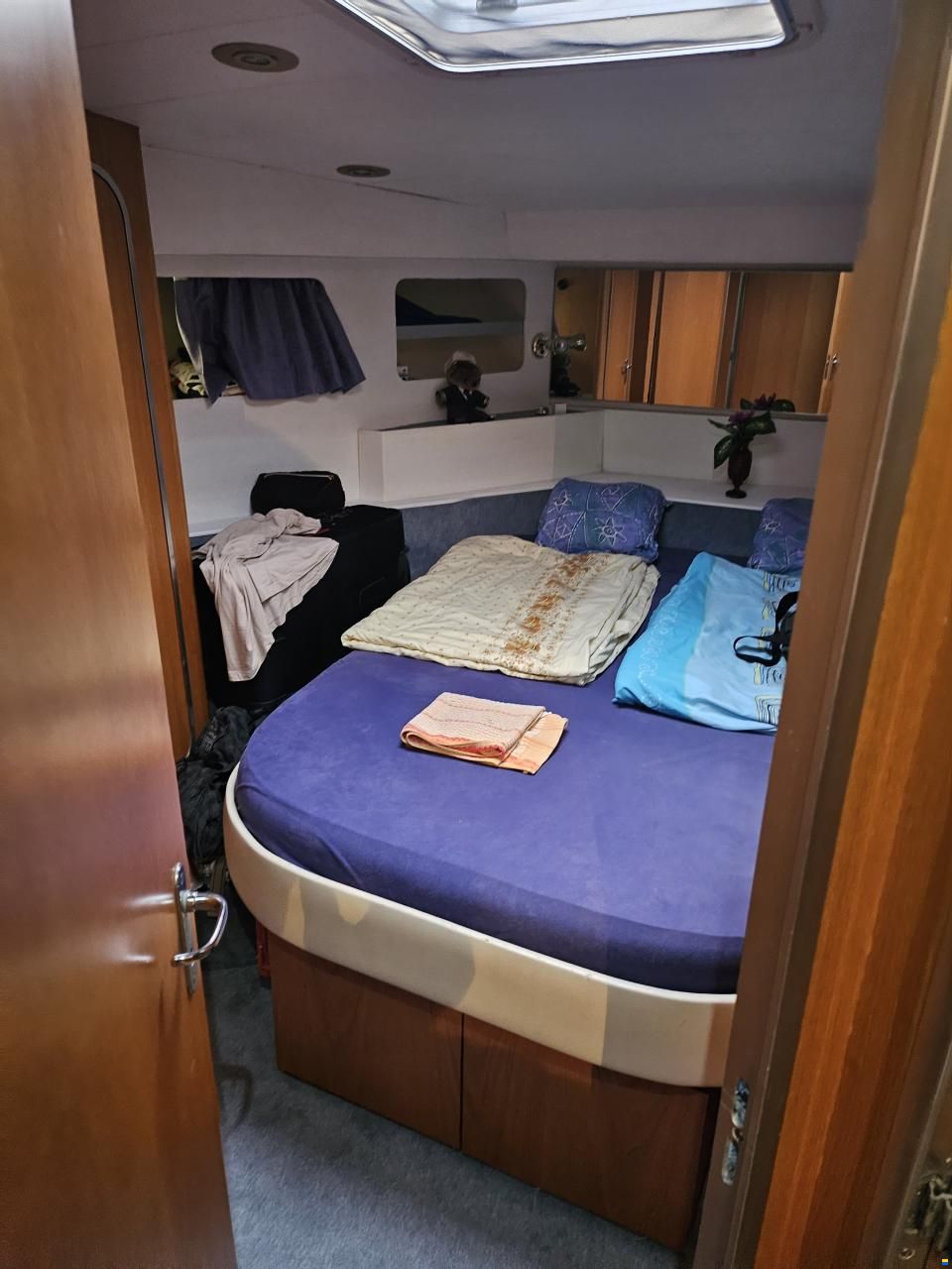 Azimut 38