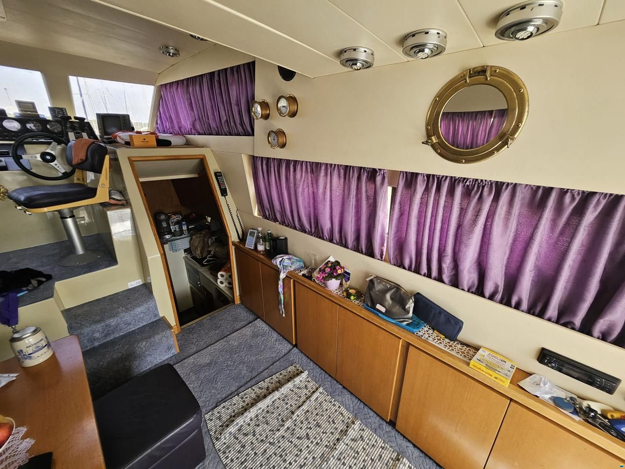 Azimut 38