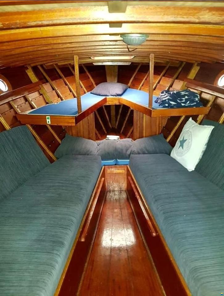 Mahagoni-Backdecker
