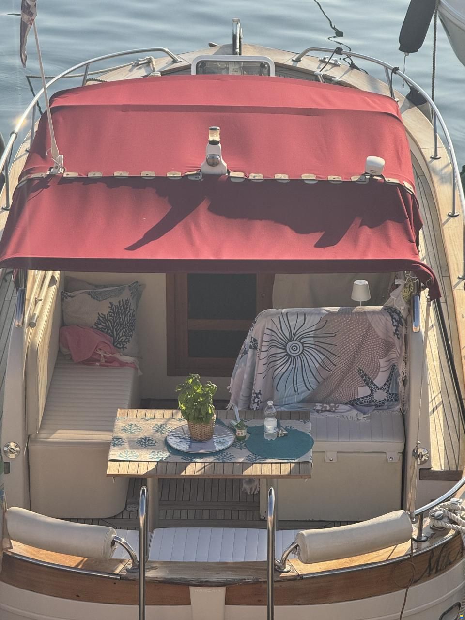 Aquamarine Yachts Acquamarina 9 cabin