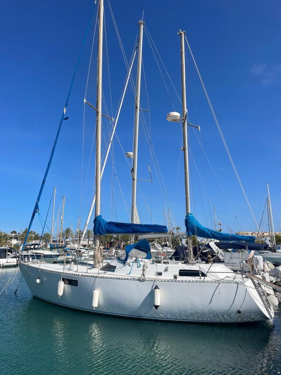 North Wind Mistral 40
