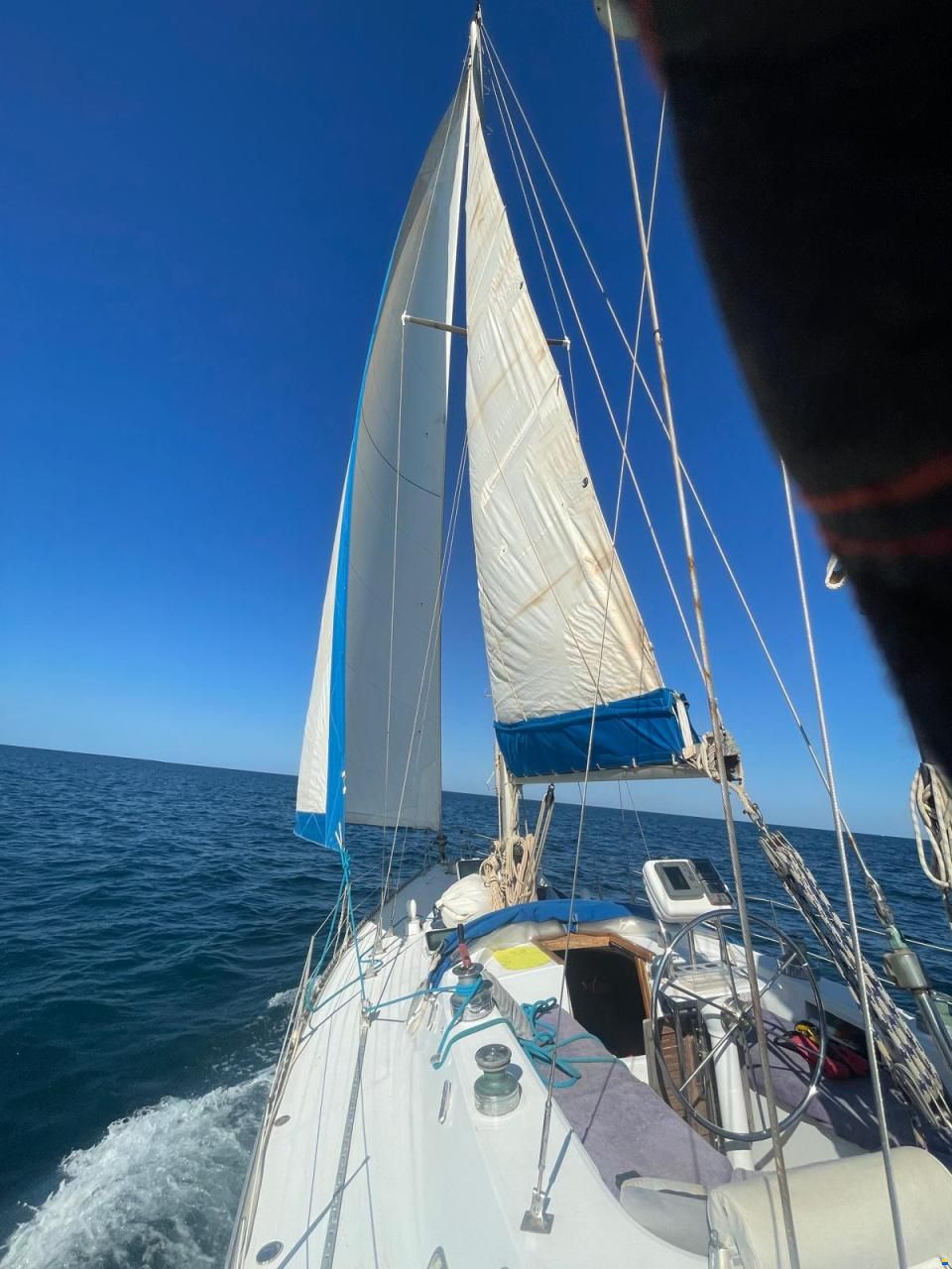 North Wind Mistral 40