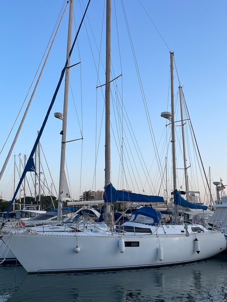 North Wind Mistral 40