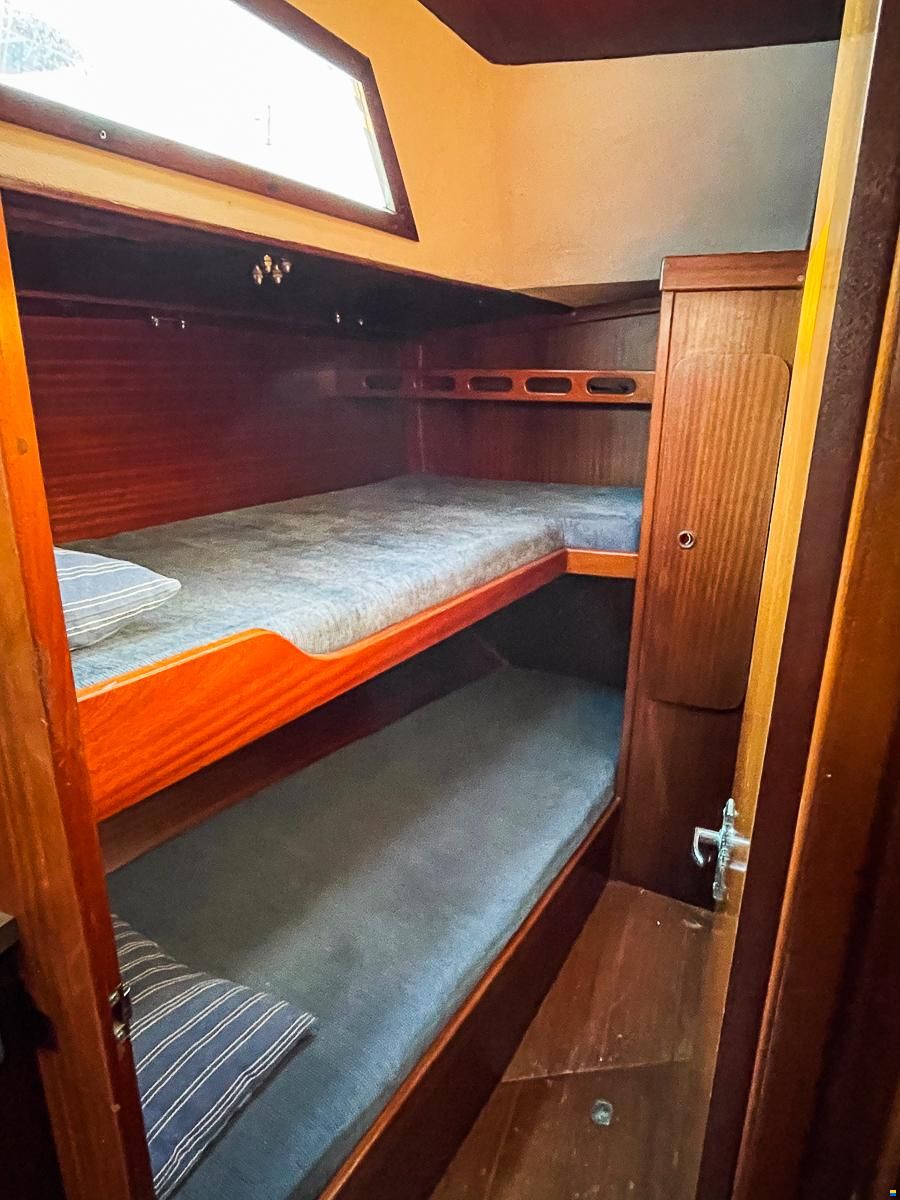 North Wind Mistral 40