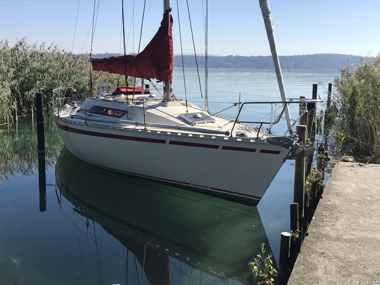 Beneteau First 32