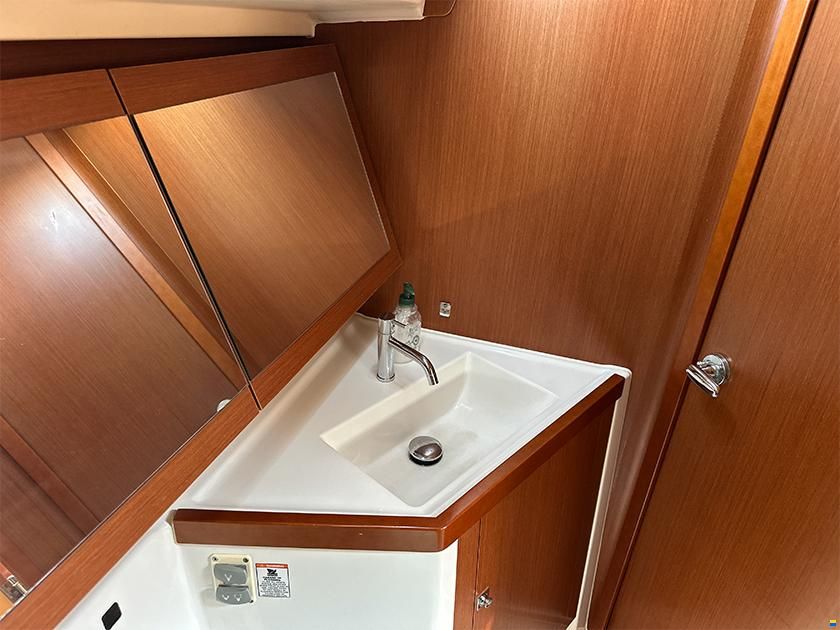 Beneteau Oceanis 41