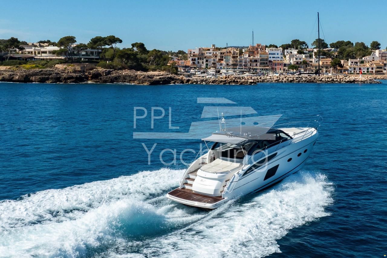 Princess V48 Open