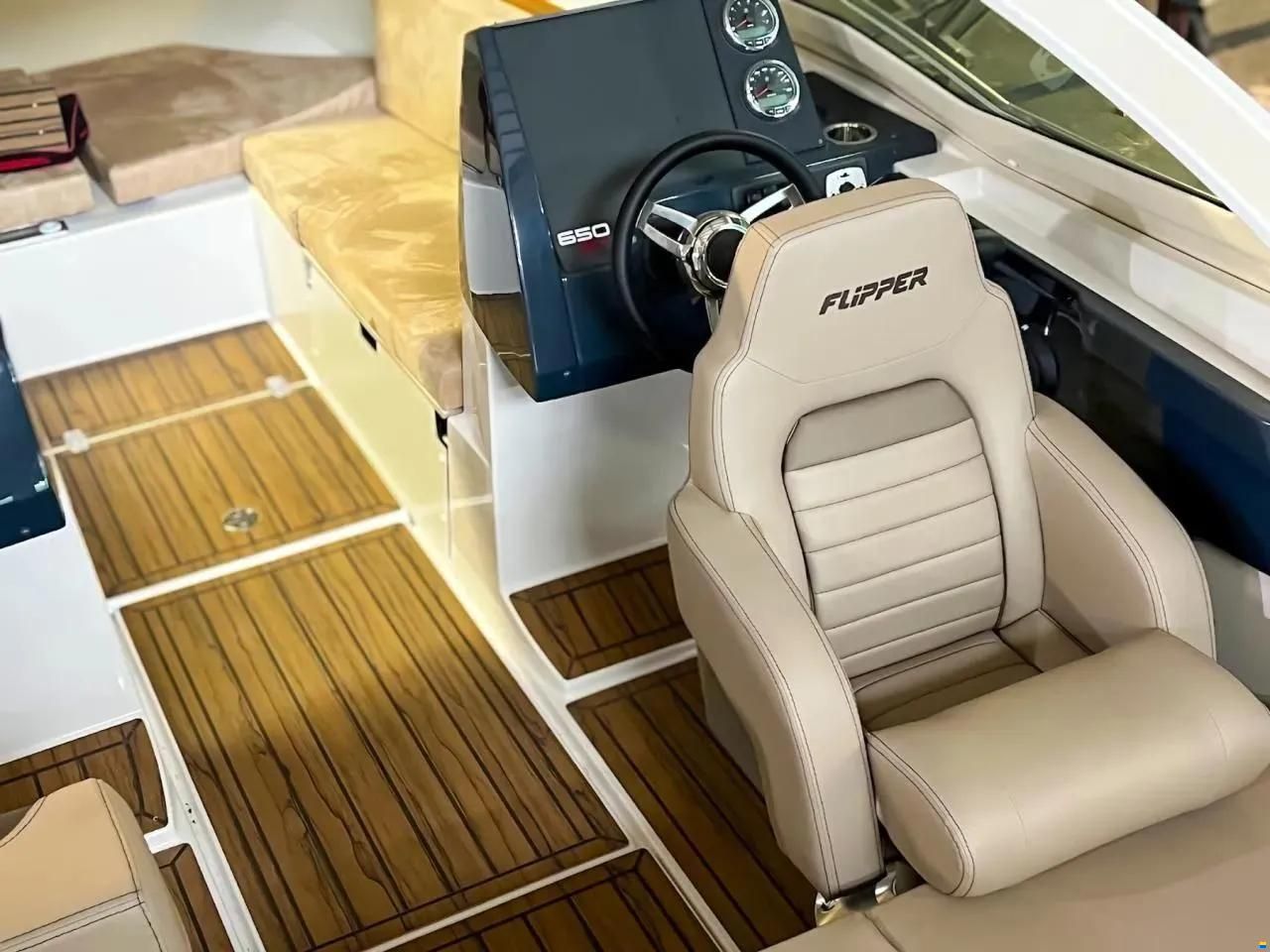 Flipper 650 Sport Top