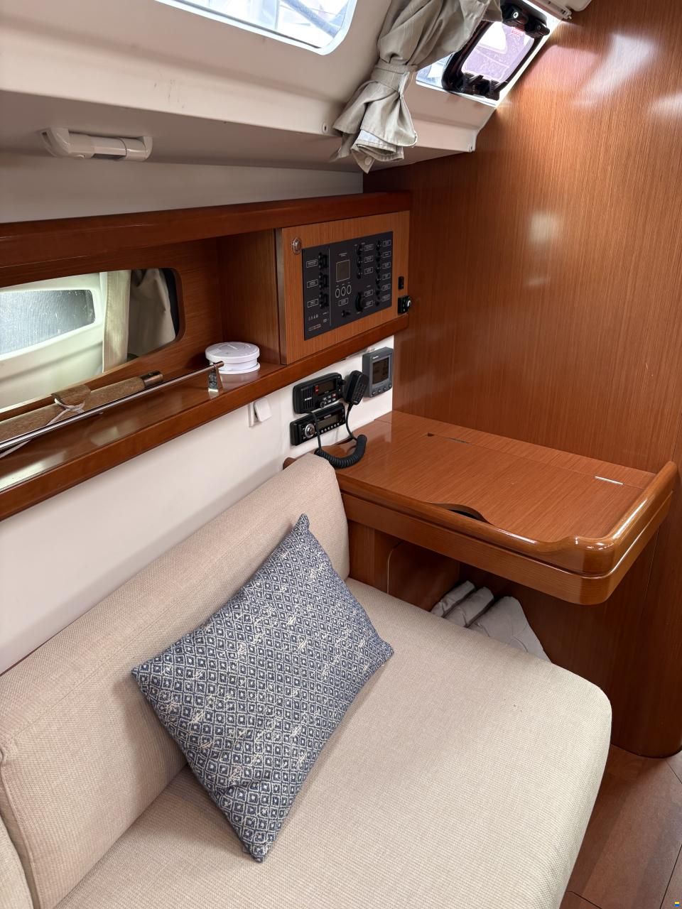 Beneteau Oceanis 34