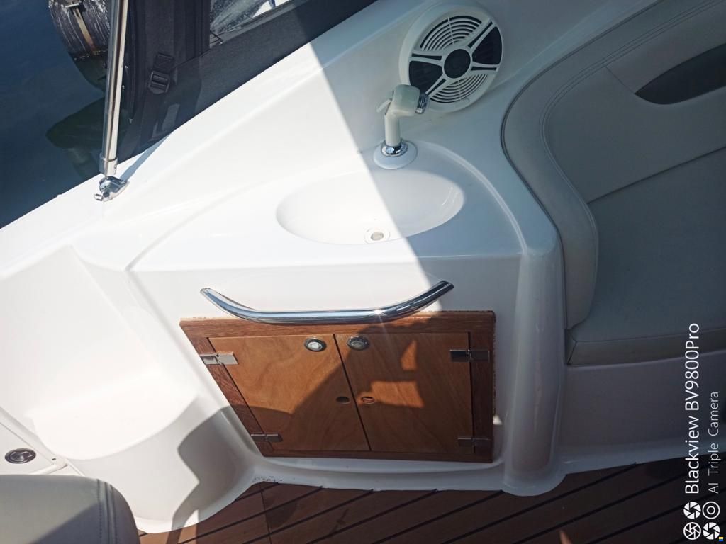 Chaparral 250 Signature