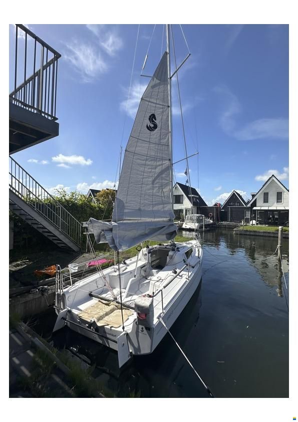 Beneteau First 27