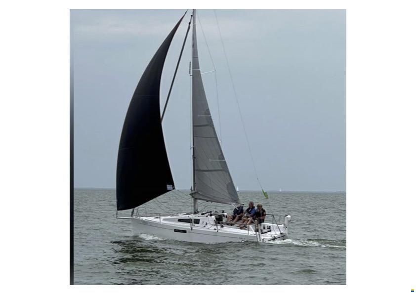 Beneteau First 27