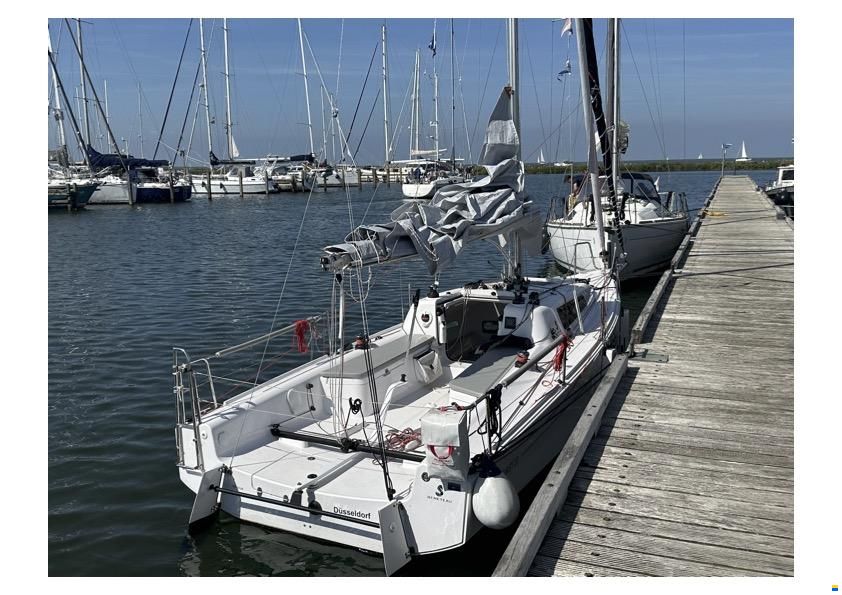 Beneteau First 27