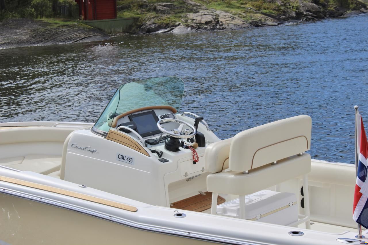 Chris Craft 23 Catalina