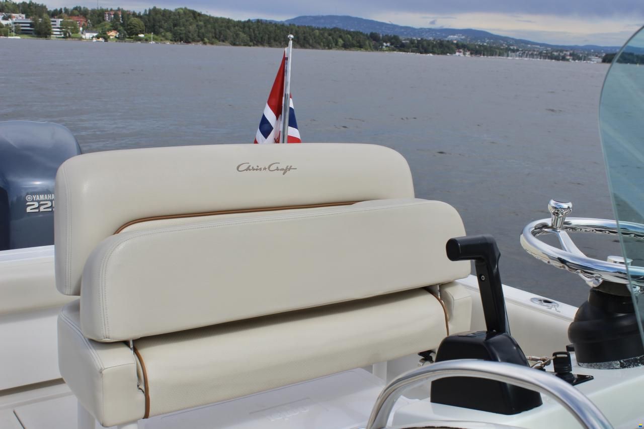 Chris Craft 23 Catalina