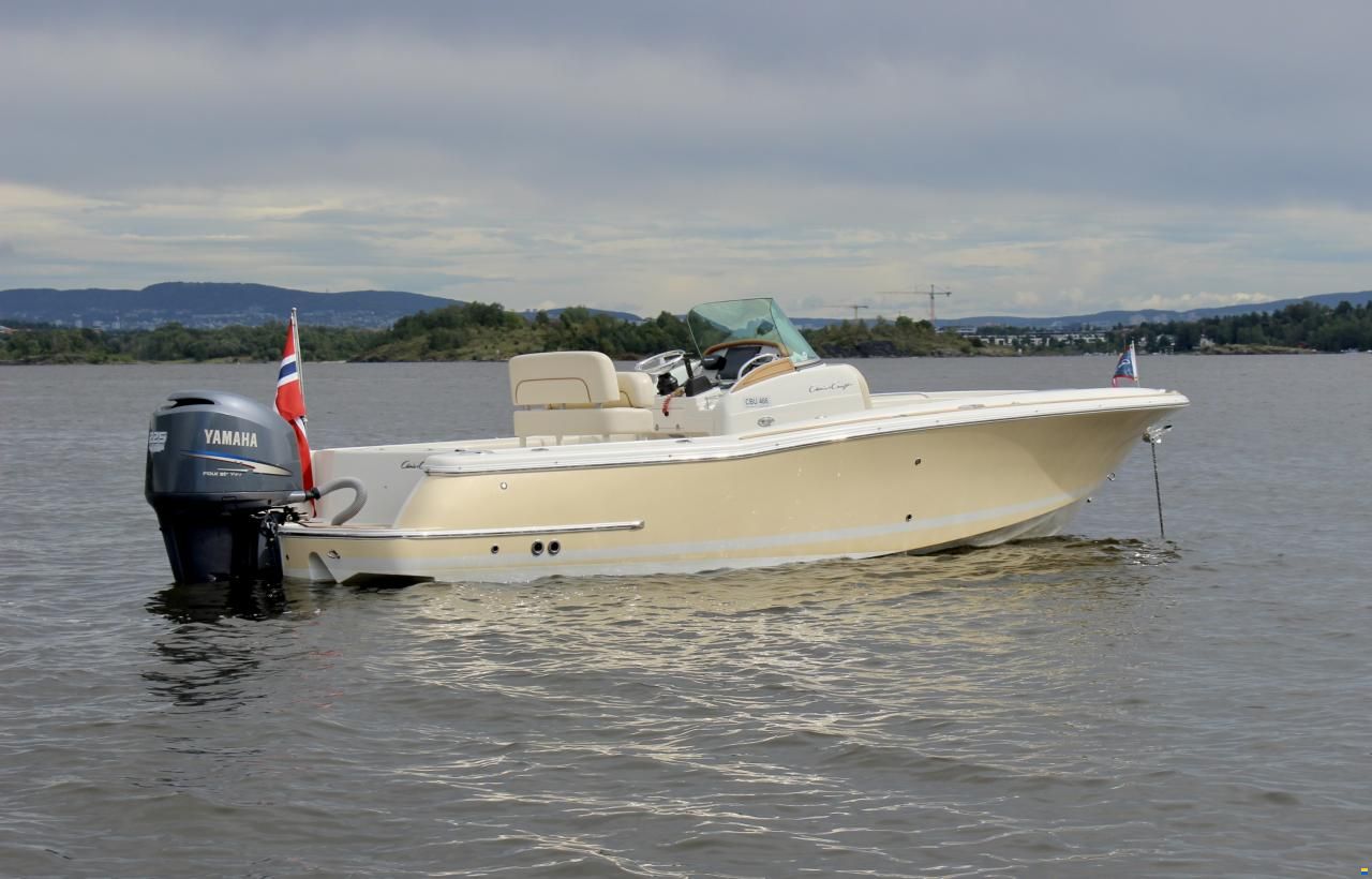 Chris Craft 23 Catalina