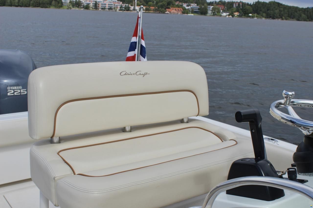 Chris Craft 23 Catalina