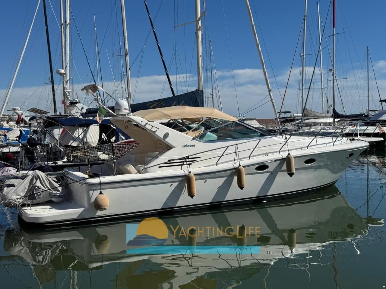 Uniesse 42' Open