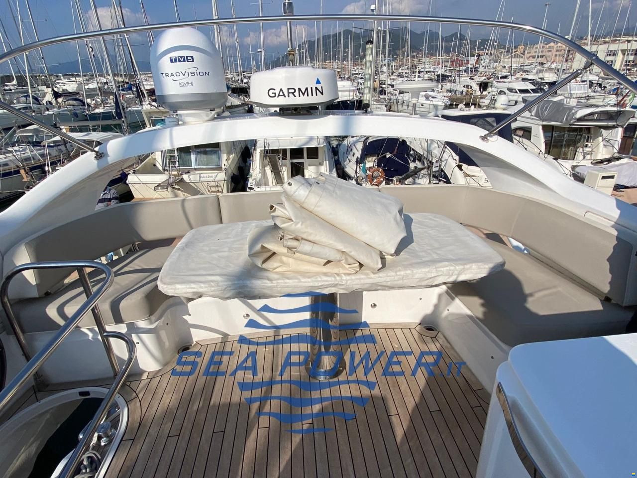Princess Yachts. F 49
