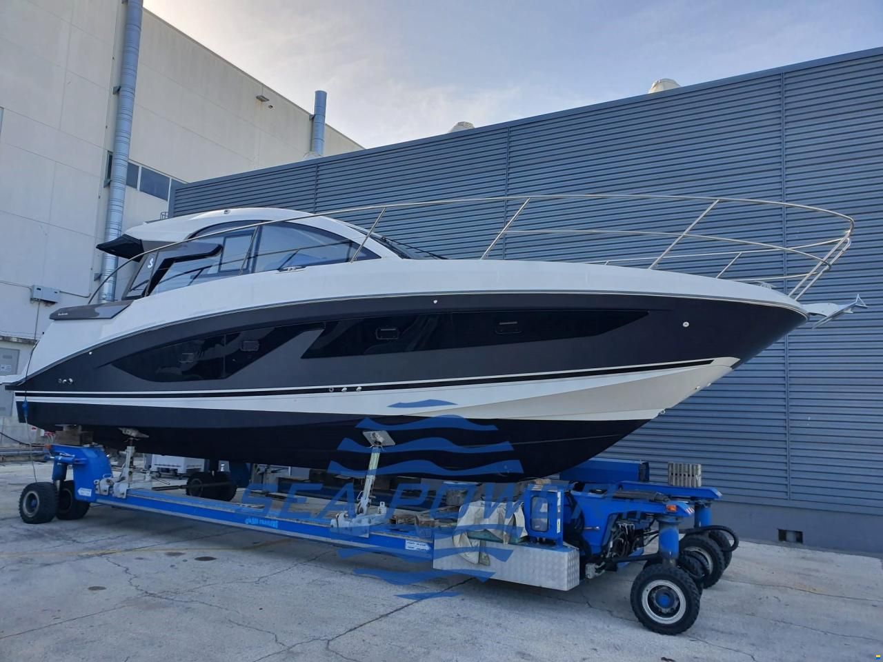 Beneteau. Gran Turismo 36