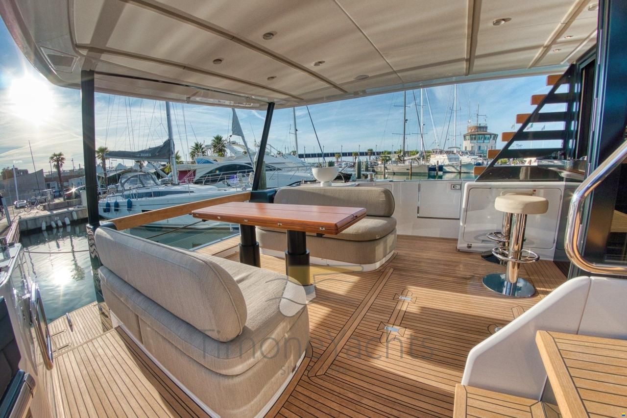 Azimut Magellano 60