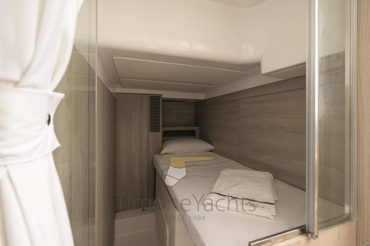 Azimut Magellano 60