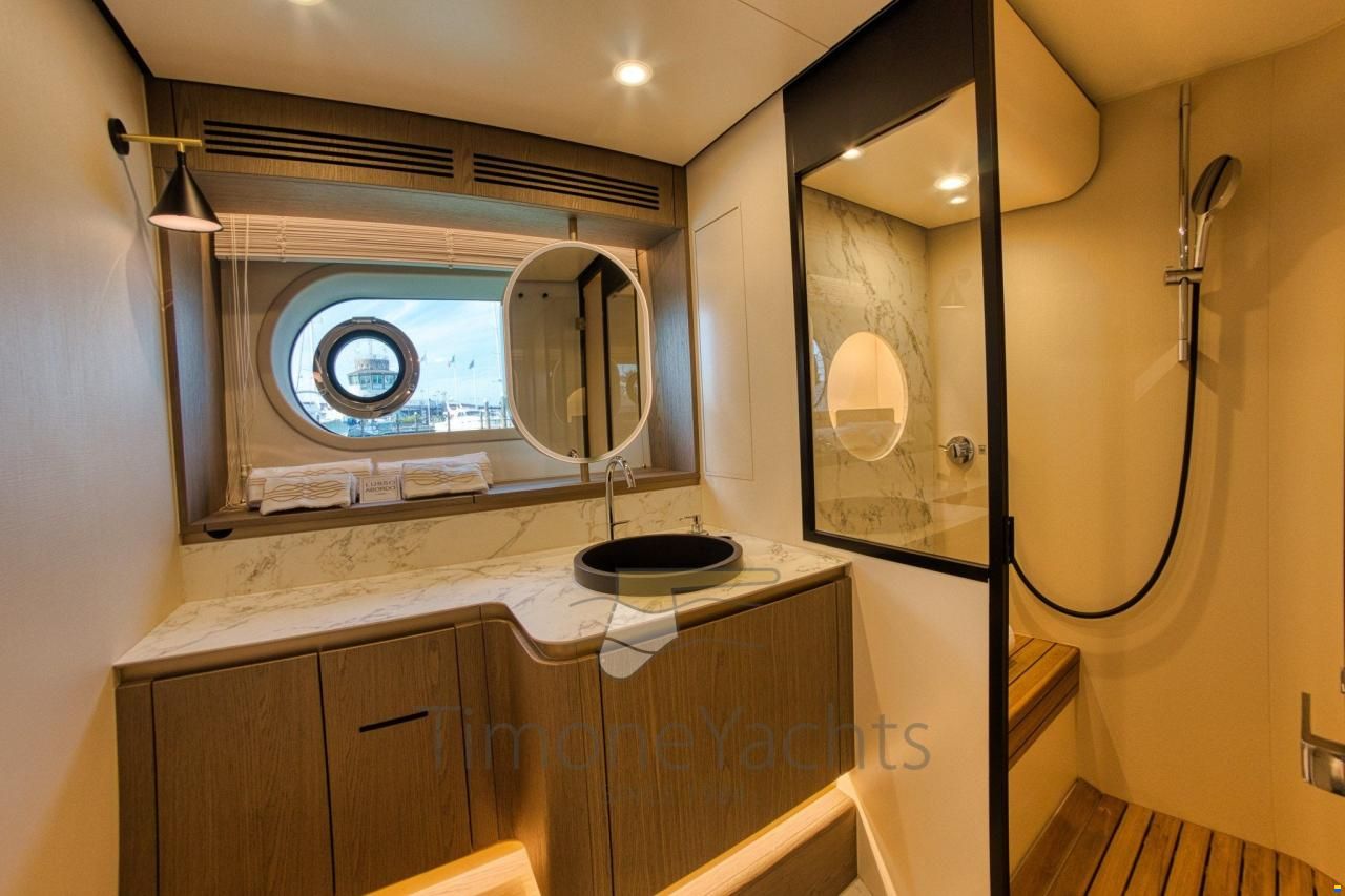Azimut Magellano 60