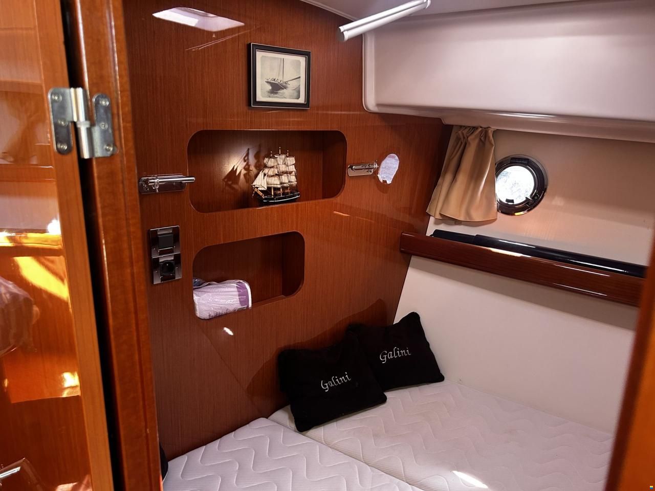 Beneteau swift Trawler 42