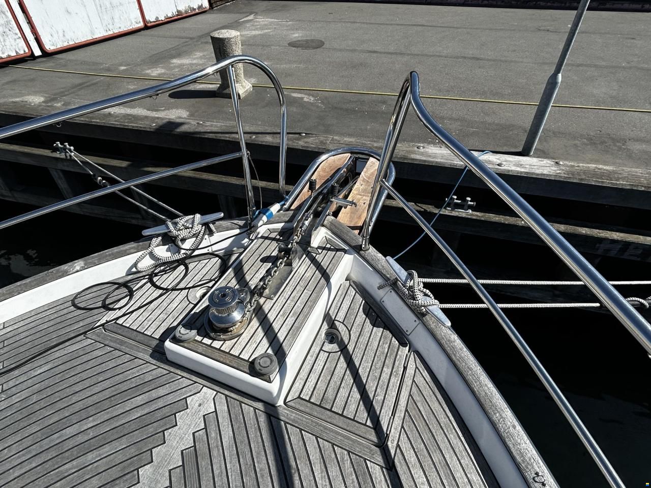 Beneteau swift Trawler 42