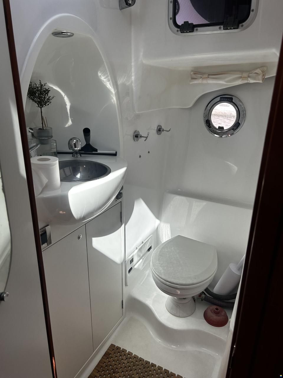 Beneteau swift Trawler 42
