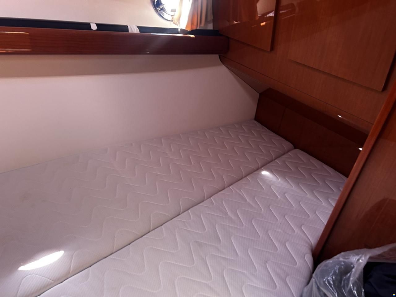 Beneteau swift Trawler 42