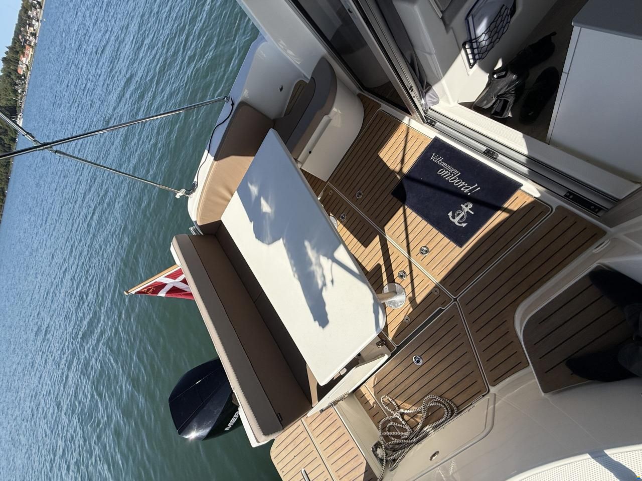 Quicksilver 755 Weekend