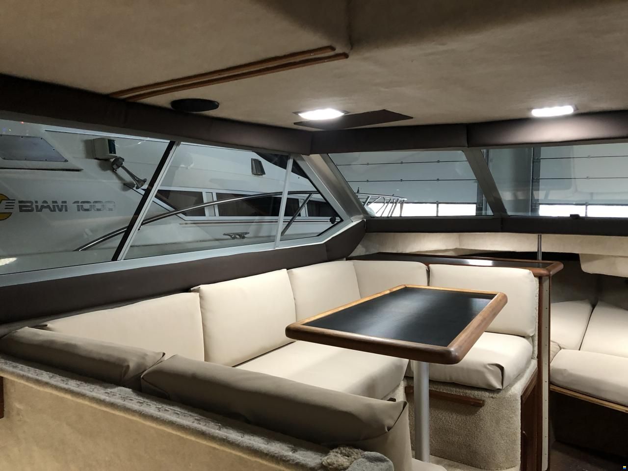 Bayliner 2556 Ciera Command Bridge
