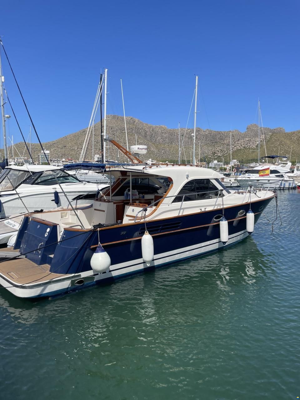 ACM Dufour Mystic 39