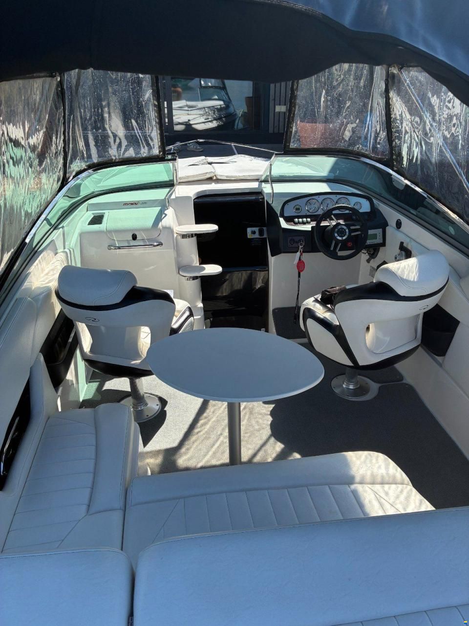Regal 2250 ELECTRIC