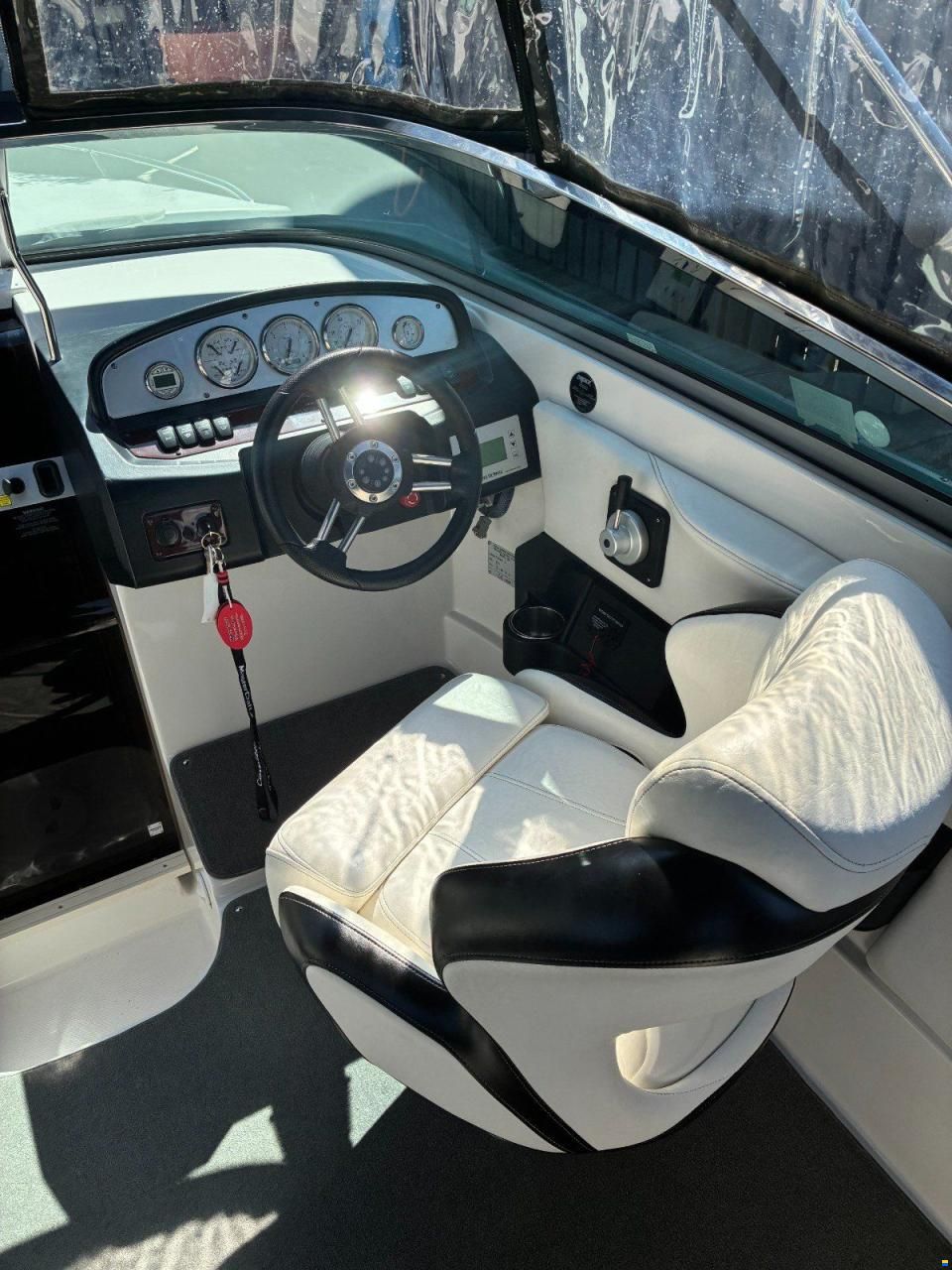 Regal 2250 ELECTRIC