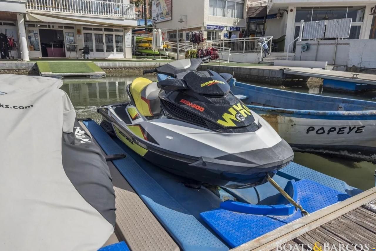 Sea-Doo Wake Pro 215