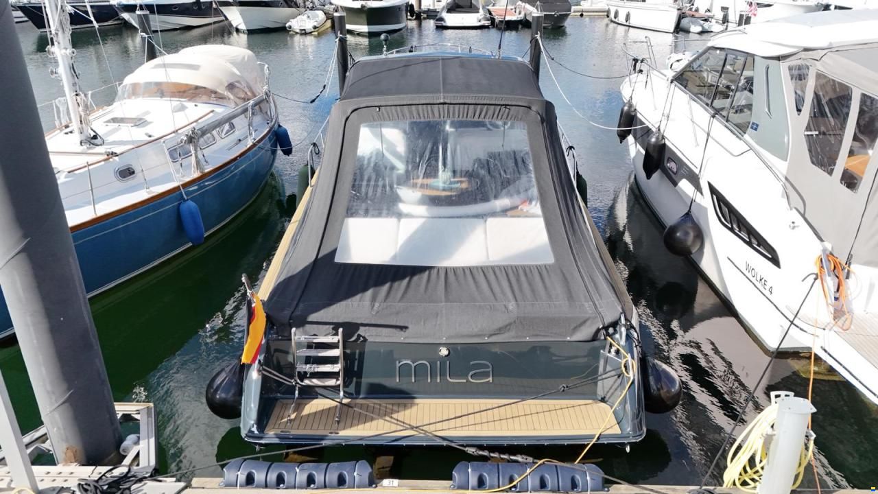 Sea Ray 380 Sport