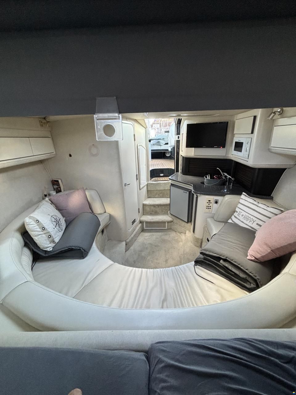Sea Ray 380 Sport