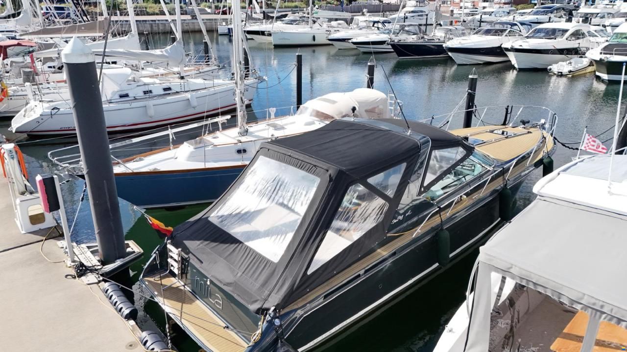 Sea Ray 380 Sport