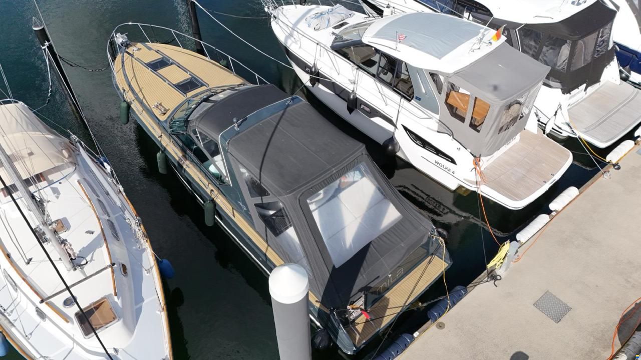 Sea Ray 380 Sport