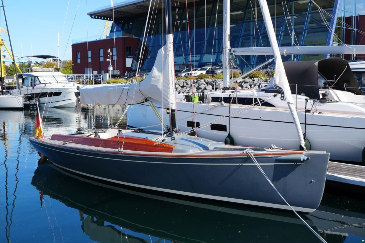 Latitude Tofinou 8.0 m
