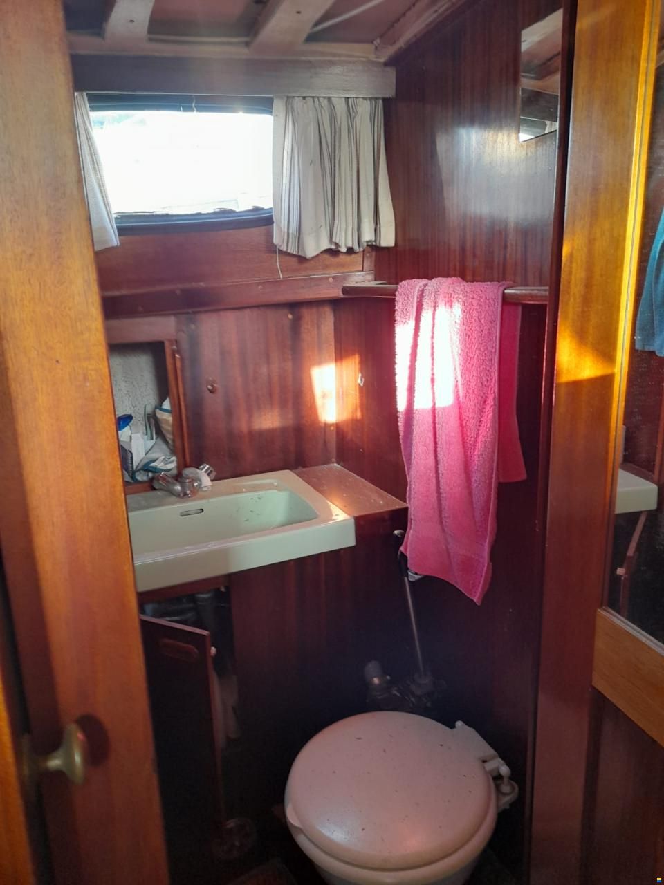 Nauticat 33